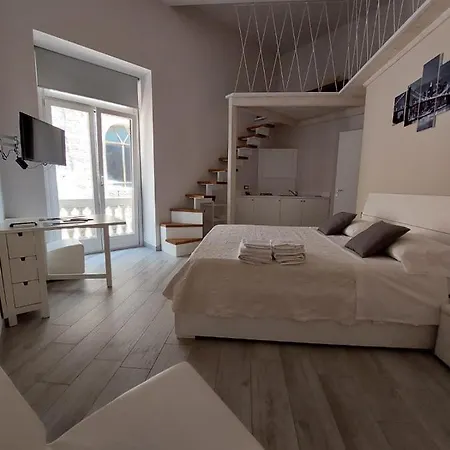 شقة Fradalisa Delizioso Monolocale A فيكو إيكوينس